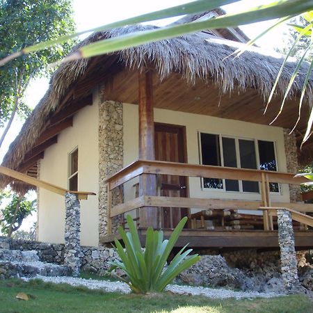 Tepanee Beach Resort Logon Dış mekan fotoğraf