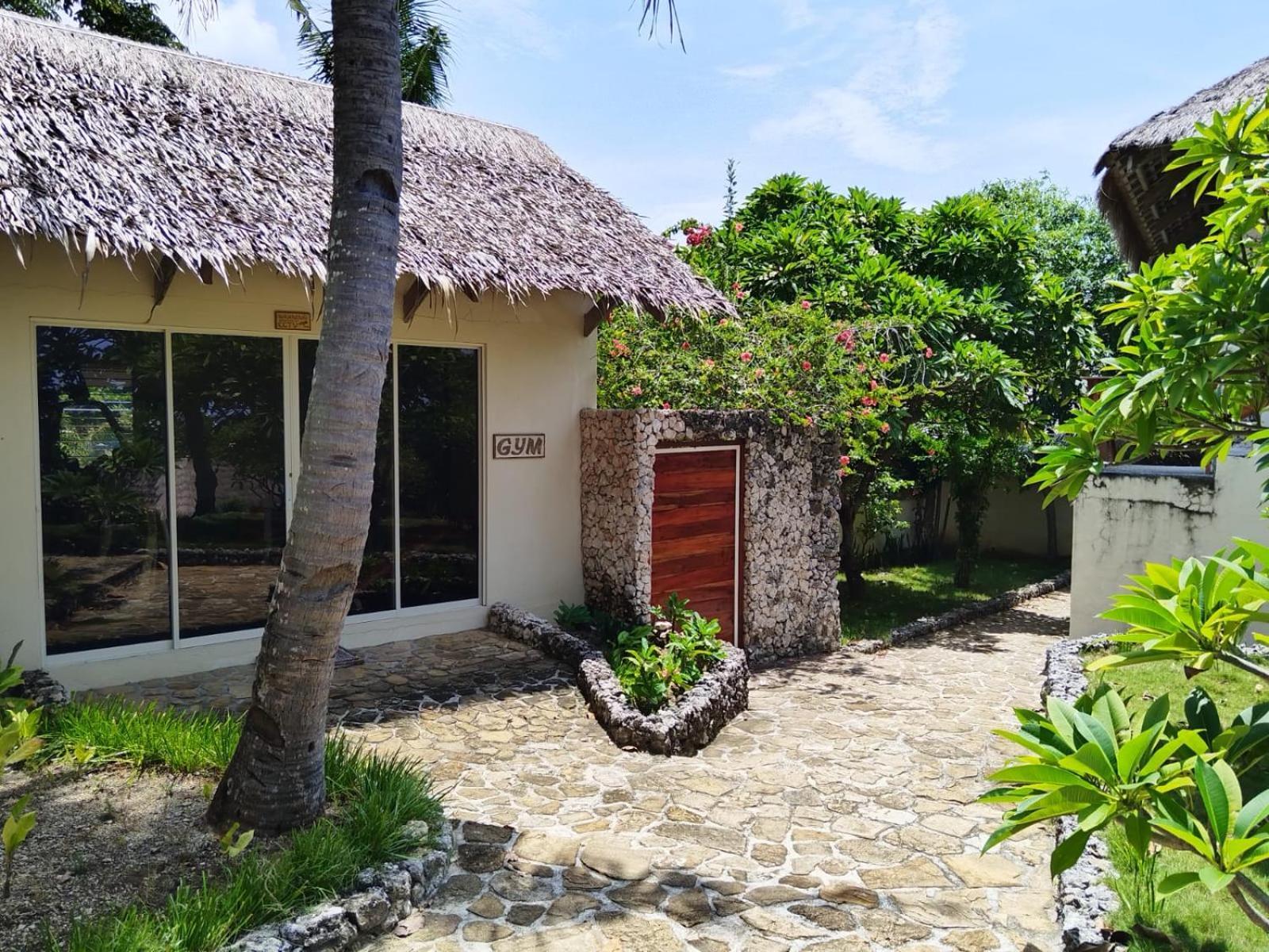 Tepanee Beach Resort Logon Dış mekan fotoğraf