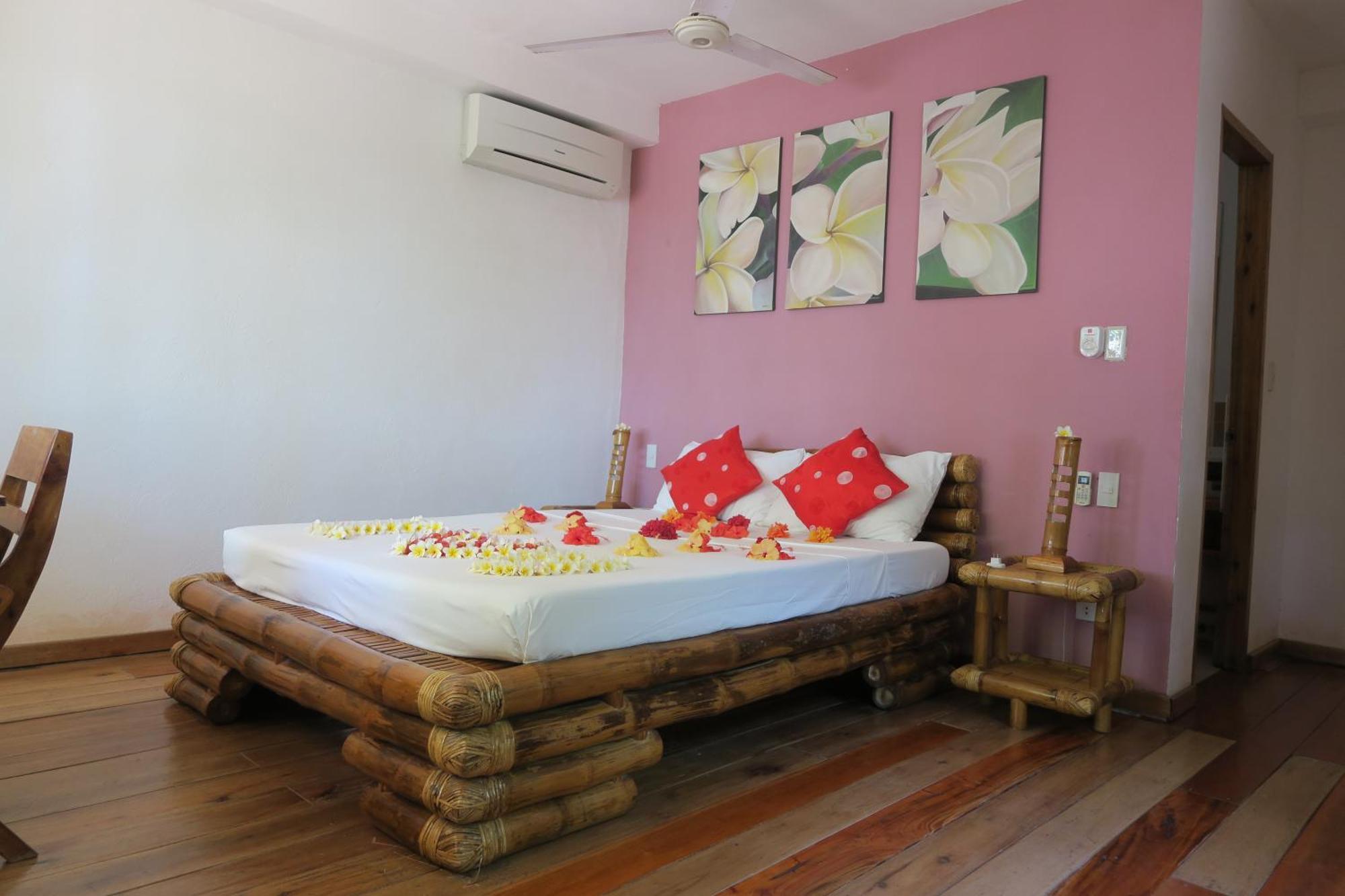 Tepanee Beach Resort Logon Dış mekan fotoğraf