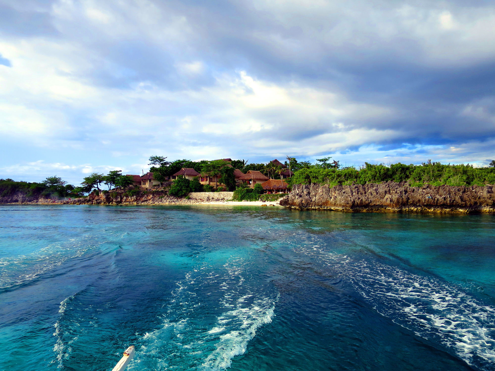 Tepanee Beach Resort Logon Dış mekan fotoğraf