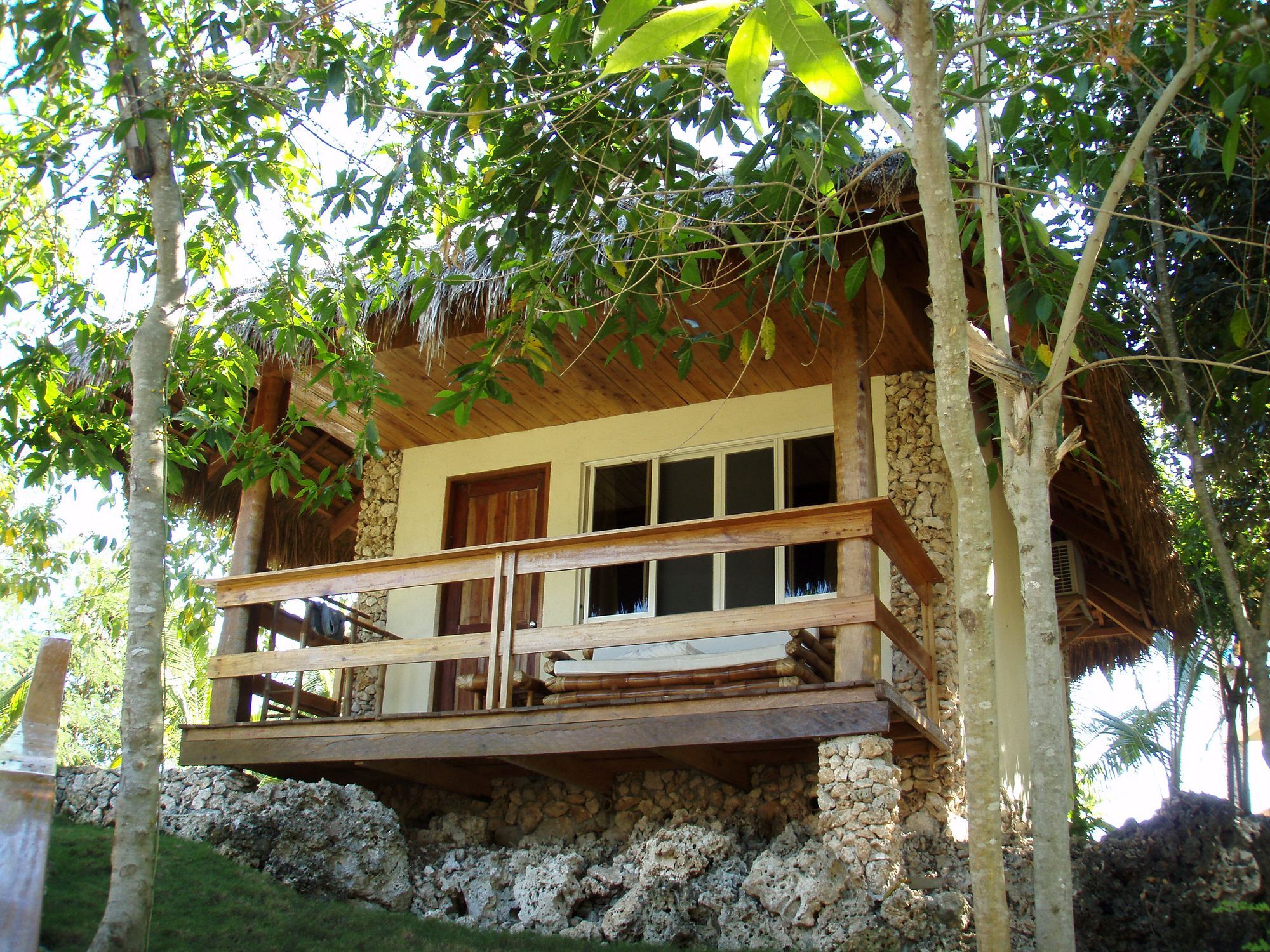 Tepanee Beach Resort Logon Dış mekan fotoğraf