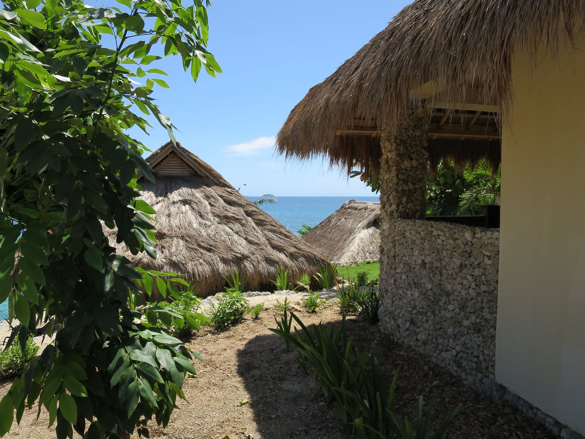 Tepanee Beach Resort Logon Dış mekan fotoğraf