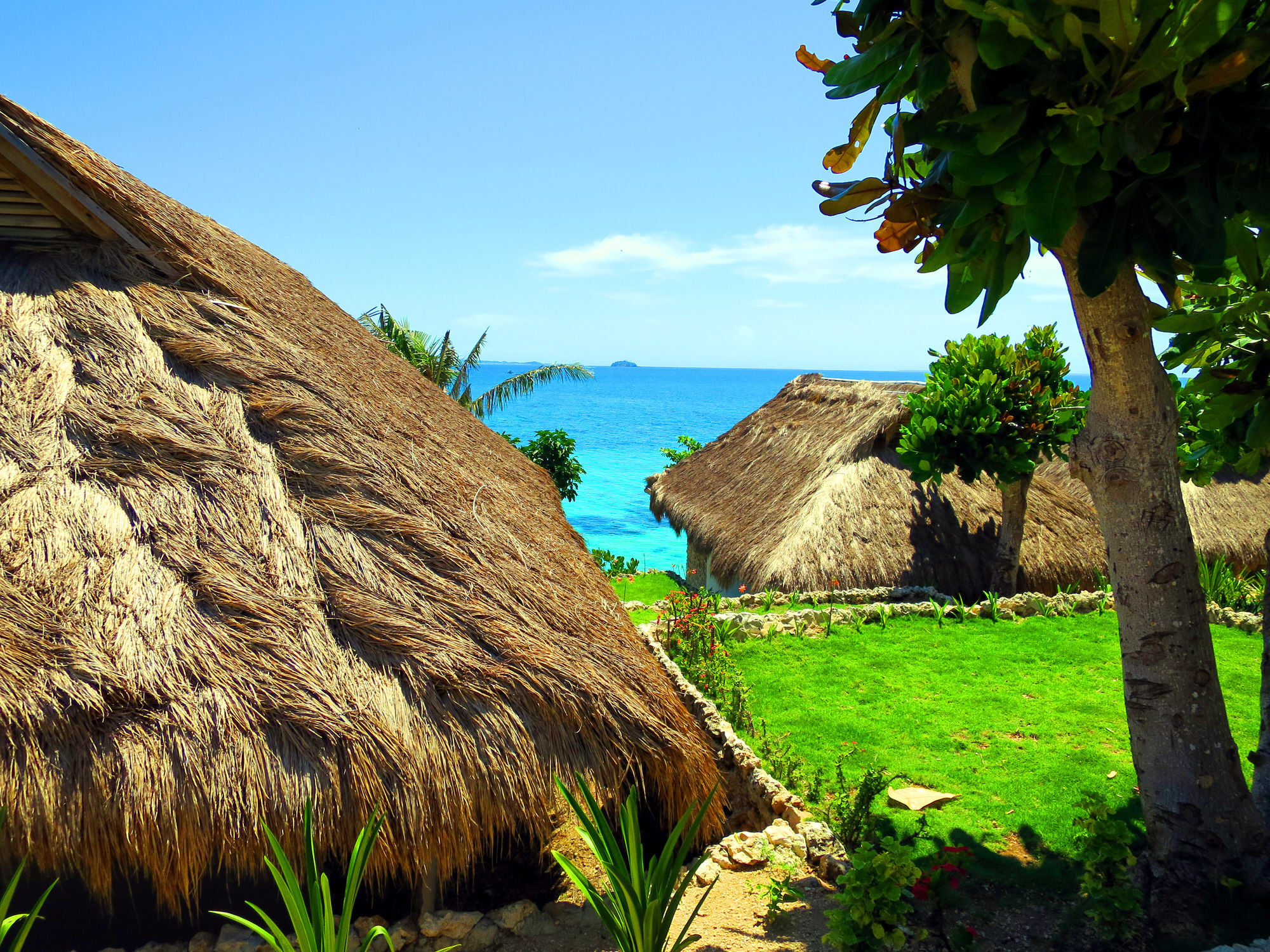 Tepanee Beach Resort Logon Dış mekan fotoğraf