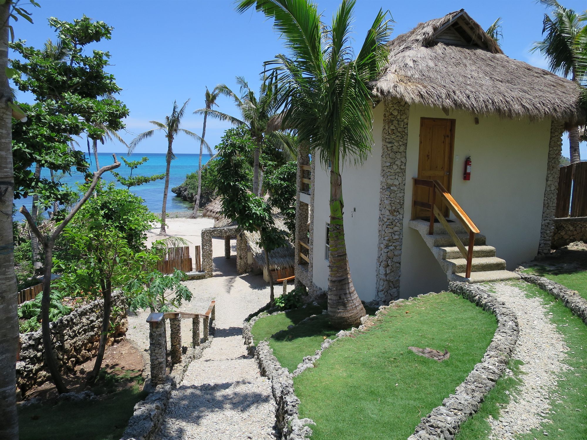 Tepanee Beach Resort Logon Dış mekan fotoğraf